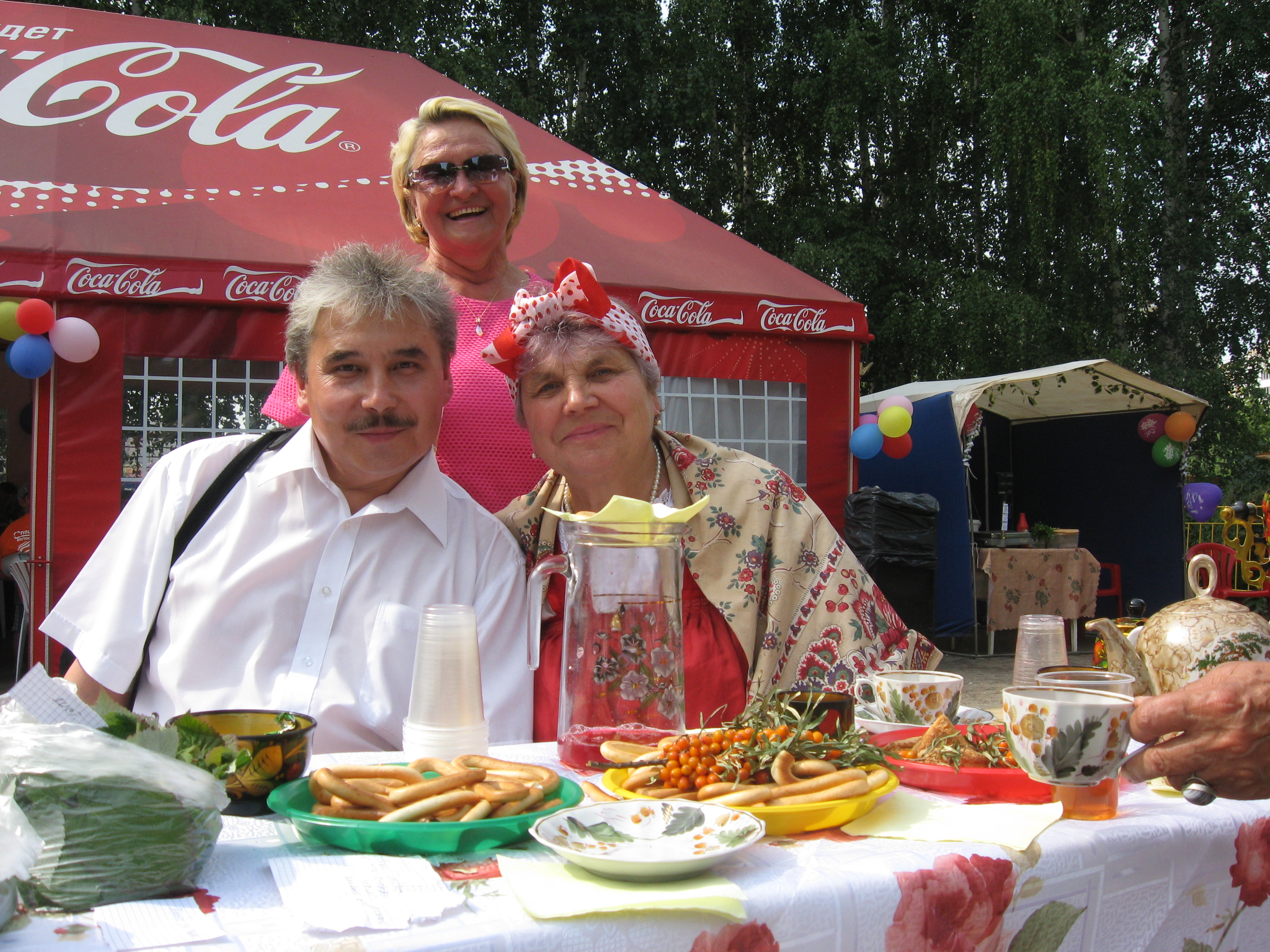 11:35 В рамках Дня города в Московском районе г. Чебоксары состоится фестиваль травяных напитков и домашней выпечки «У самовара Я и моя Маша»